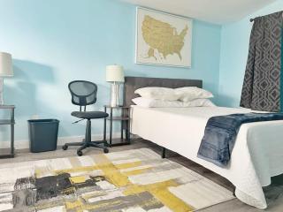 Housepitality - The Bliss Lodge - Large House - Columbus - 0