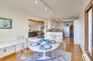 Private Beach and Deck Spacious Lake Michigan Home - 2