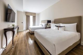 The Riding Academy Hotel - 9