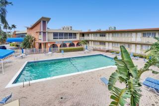 Hallandale Beach Vacation Home Pool Beach - Hallandale Beach - 9
