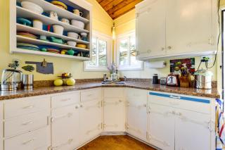Lakefront Glen Ellen Cabin with Views Near Wineries! - Glen Ellen - 3
