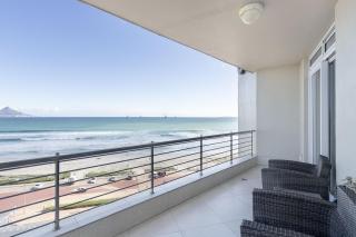 Portico 704 - Bloubergstrand - 5