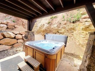 Best Location on Fairway, Corner Unit! - Park City - 3