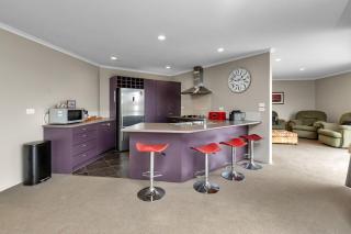 Paradise at the Bay - Ruakaka Holiday Home - Ruakaka - 5