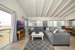 Oceanfront Triplex on Boardwalk with Ocean Views and Patio - 1