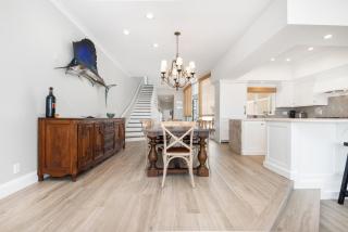Luxury 4 Bedroom Oceanfront Home with AC - 6