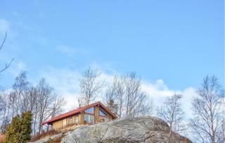 Gorgeous Home In Uddevalla With Wifi - 9