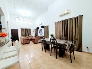 4Bedroom Villa In A'Famosa Resort with Karaoke - Kampong Alor Gajah - 5
