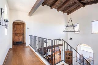 The Owl House - Tucson - 7