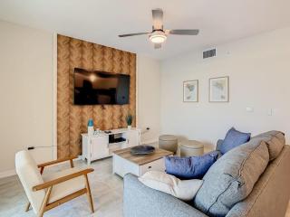 Gorgeous 2BR lakeview Condo with Waterpark - Kissimmee - 7