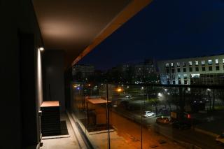 Sandra - Park-View Apt with Balcony & Parking - Bucharest - 5