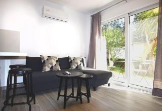 Glyfada Maisonette by Taurus - Atene - 7