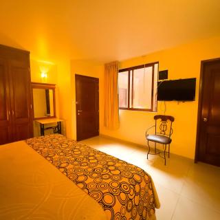 Quinta Roca Hotel - 9