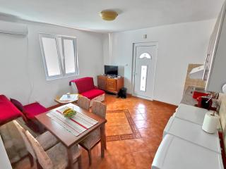 Apartmani Kenova 2 - 0