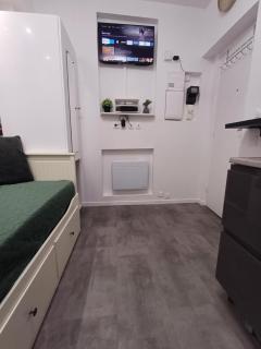 Bright small studio Paris Saint Ouen - 9