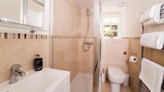 Fort Victoria Cottages - Spinnakers - Yarmouth - 1