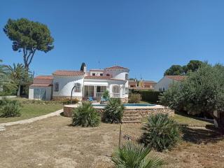 Seaside Serenity - Les tres Cales - 7