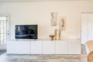 Swim, Golf and Unwind Barefoot Resort Condo - Myrtle Beach - 5