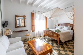 Ibiza Boutique Guest House - Ibiza - 1