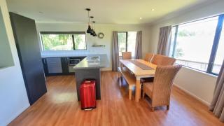 5b Torquay Tce - Hanmer Springs - 5