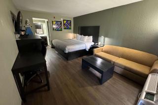 Quality Inn & Suites near Panama City Beach - 6