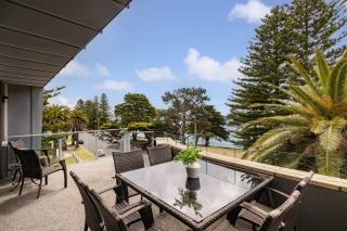 Beachfront on the Esplanade - Cowes - 0