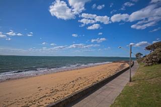 Beachfront on the Esplanade - Cowes - 1