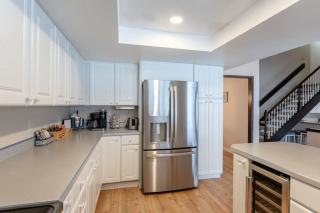 Edgewater Paradise HotTub Private Dock & Game Room - Moses Lake - 5
