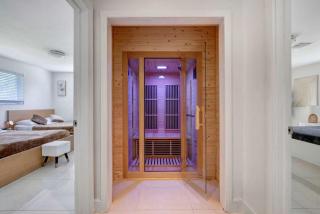 Luxury 7BR Villa Vizcaya Pool Sauna Gym Golf - Miami - 4
