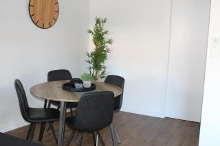CBD Elizabeth St Modern Townhouse - Secure Parking - Launceston - 4