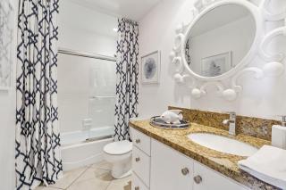 7 Bedroom Oceanfront Triplex Building - 6