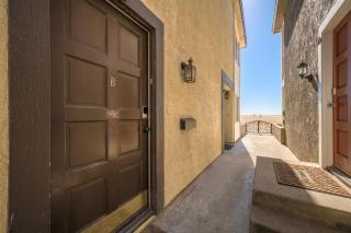 Beachfront home with Sweeping Ocean Views, AC, Walk to the Pier, Restaurants, Shops, Activities - 6