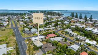 Old Salty - Full of charm and character - Yamba - 1