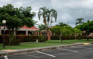 Couples Villas Beach Condo B42 1BD Near Ocean - Jacó - 8