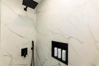 Matilda’s Luxury House - Mississauga - 5