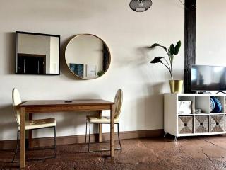 420 Friendly BOHO Loft Downtown KING suite FREE parking - Detroit - 6