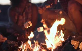 8min Texas A&M 1 King Beds firepit GriddleGrill - College Station - 9