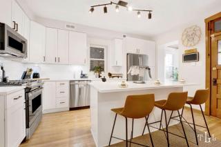 The Twin Lions: Bespoke Travel Lodge w/ Speakeasy* - Chicago - 2