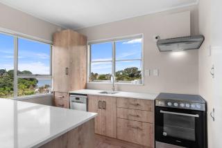 Sun and Coast - Mangawhai Heads Holiday Home - Mangawhai - 1