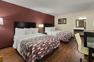 Red Roof Inn & Suites Cave City - Cave City - 5