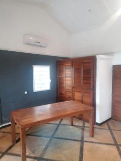 Maison jaune bord de la mer - Ambatoloaka - 8