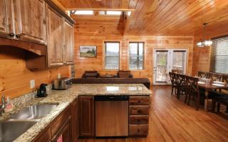 Carsons Place - Gatlinburg - 1