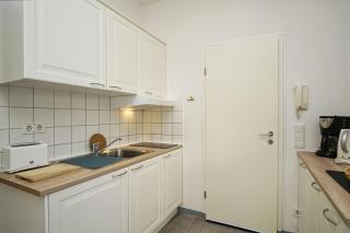 im Zentrum gelegene 2-Raum-Wohnung - Haus Rugier FeWo 03 - Göhren - 2