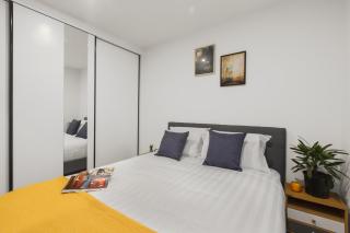 Central Simplicity - Modern Inner-city Living - 7