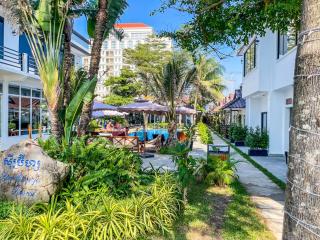 Sea Breeze Resort - 8