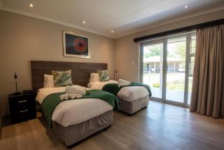 Arebbusch Travel Lodge - Windhoek - 3