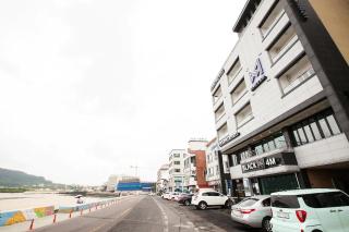 Poem House - Jeju - 3