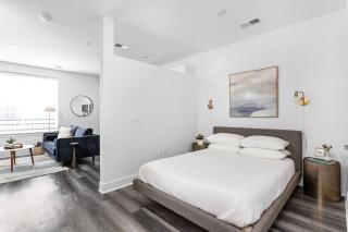 Mid-Century Modern Studio CozySuites Downtown - Indianápolis - 0