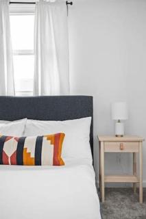 TWO CozySuites 3BR - Arsenal Heights, Indy - Indianápolis - 4