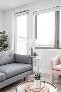 CozySuites Stylish 2BR at Meridian Kessler - Indianápolis - 7